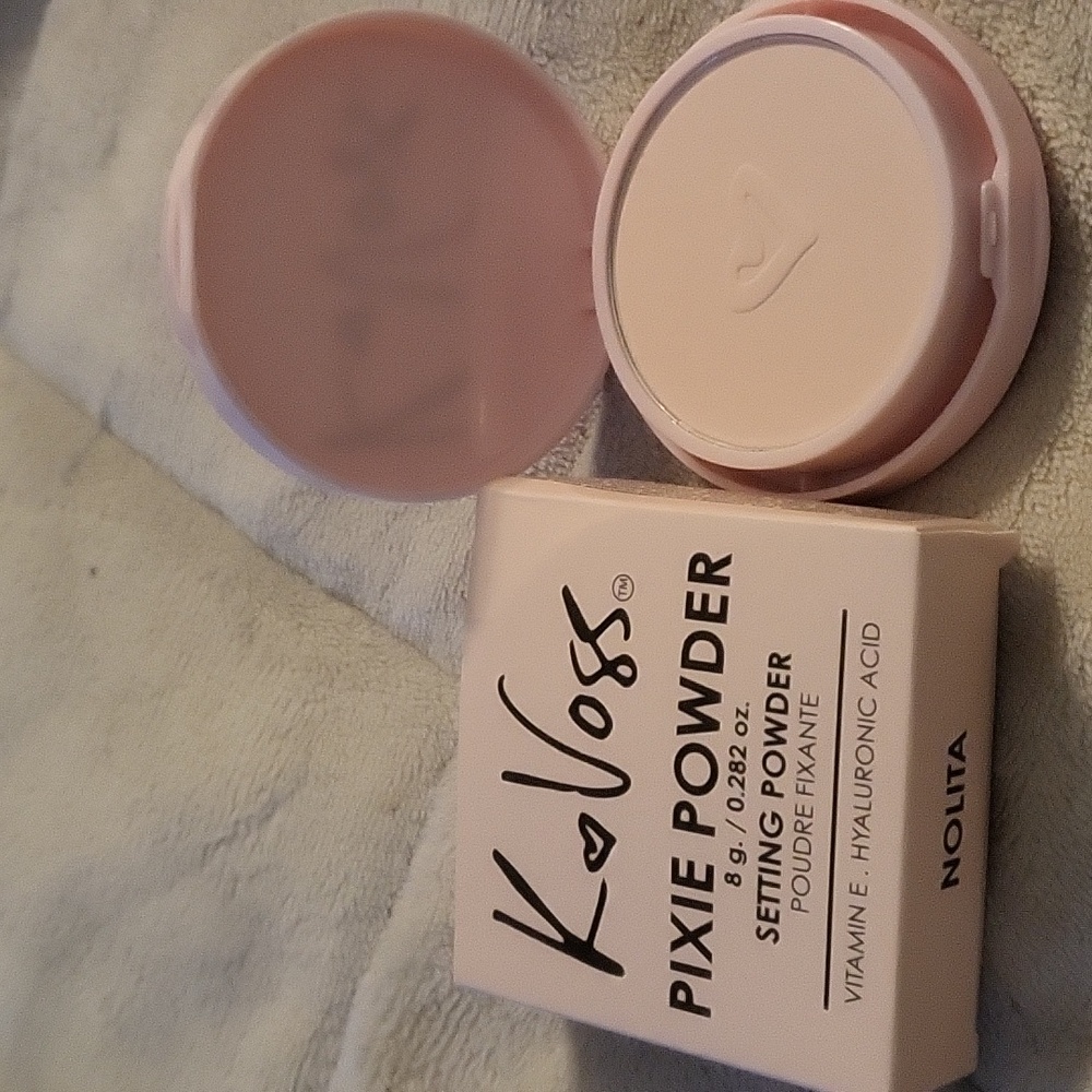 New K.Voss Pixie Powder Setting Powder